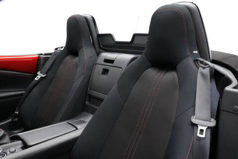 2016 Mazda MX-5 Miata Club