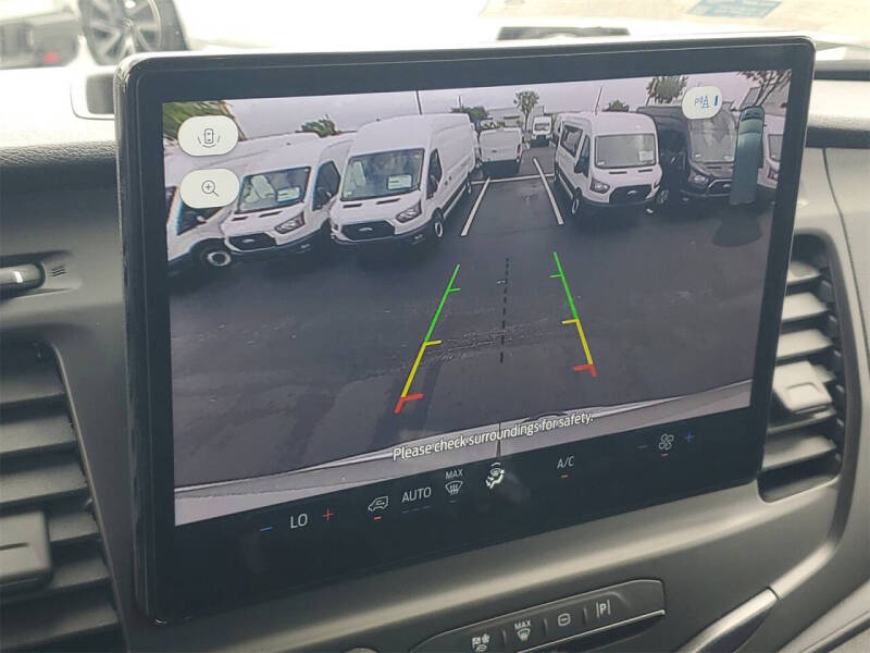 2025 Ford Transit 250