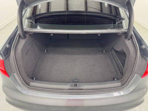 2016 Audi A4 2.0T quattro Premium Plus