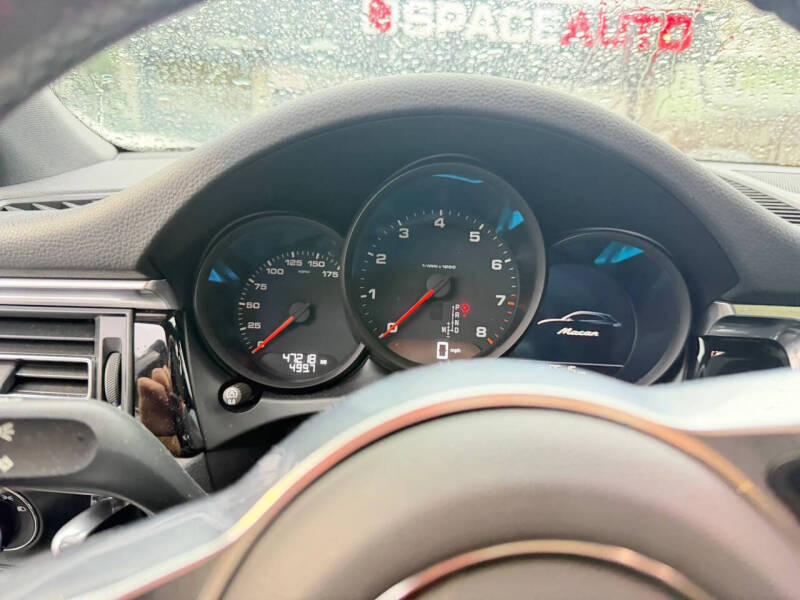 2021 Porsche Macan