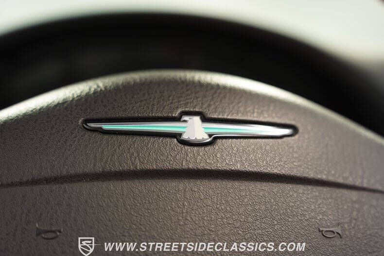 2002 Ford Thunderbird Deluxe