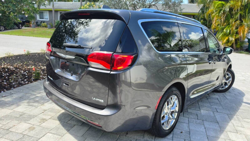 2017 Chrysler Pacifica Limited