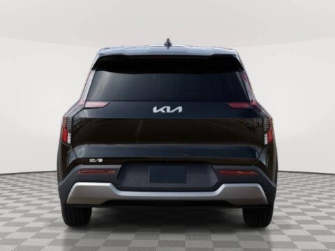 2026 Kia EV9 Light