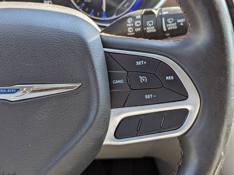 2017 Chrysler Pacifica Touring-L Plus