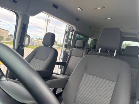 2025 Ford Transit