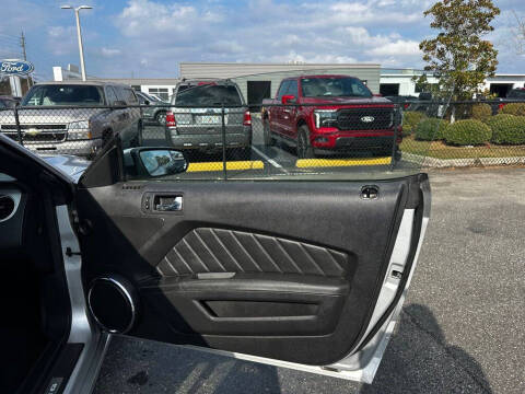 2013 Ford Mustang V6