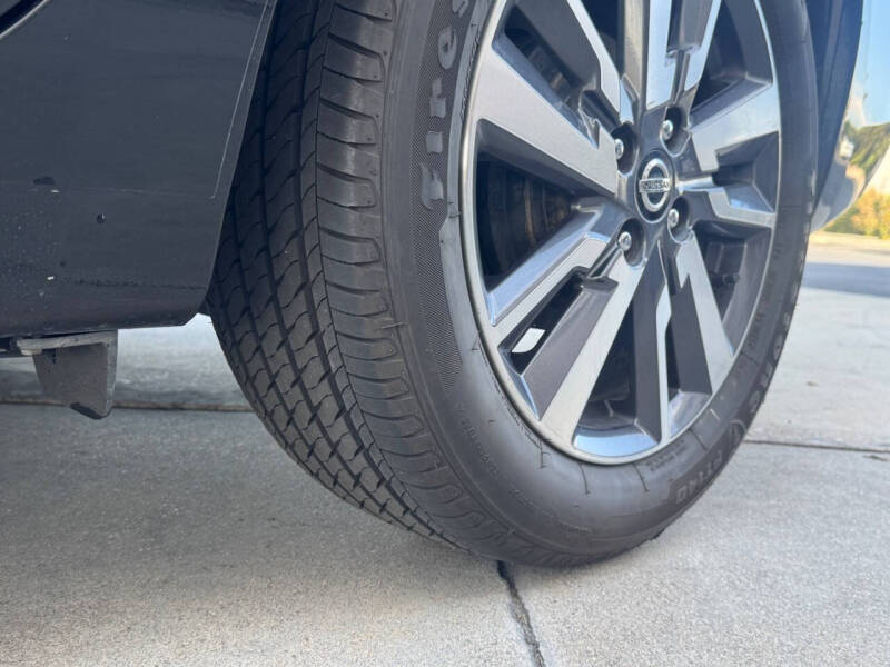 2020 Nissan Versa SV