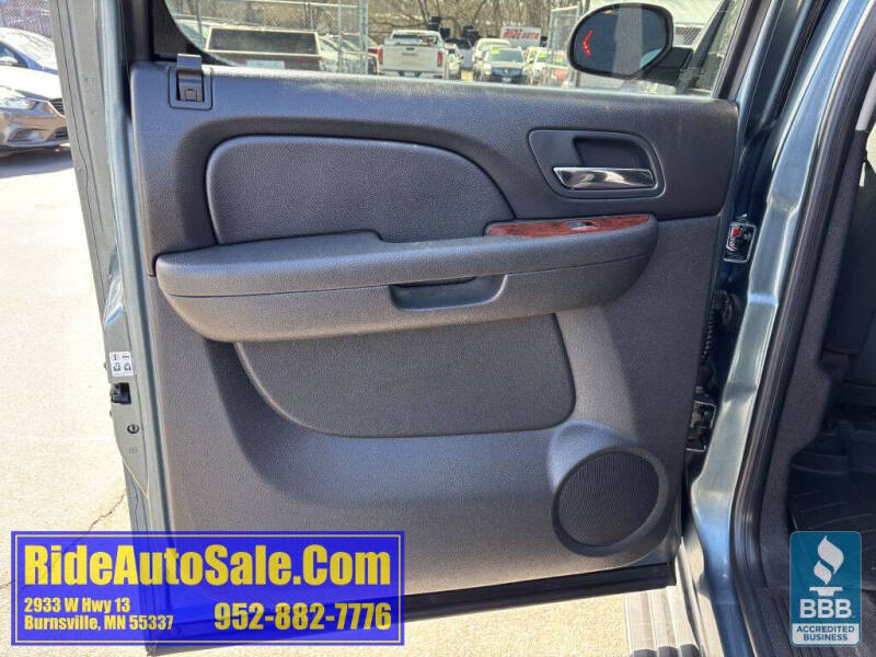 2011 Chevrolet Avalanche LS