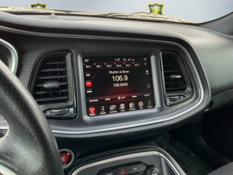 2016 Dodge Challenger SRT 392