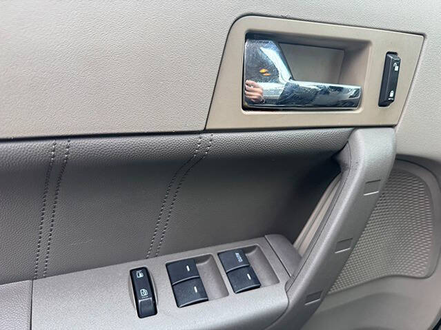 2011 Ford Focus SEL
