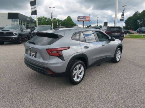 2024 Chevrolet Trax LS