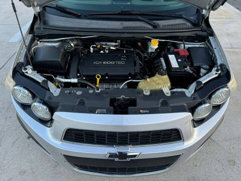 2013 Chevrolet Sonic LT Auto