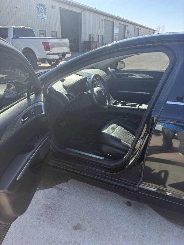 2014 Lincoln MKZ