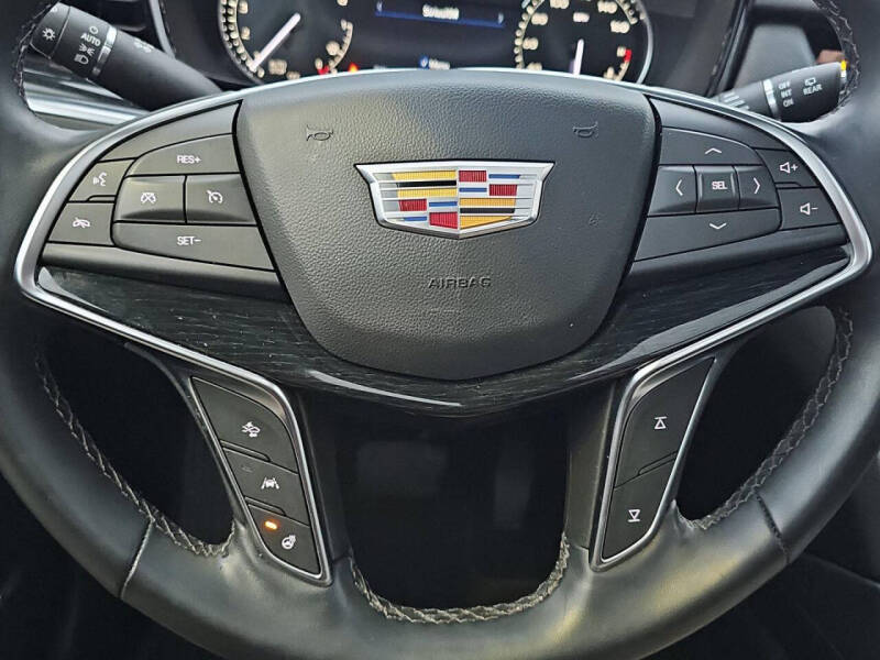 2025 Cadillac XT5 Premium Luxury