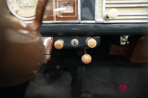 1939 Plymouth P8