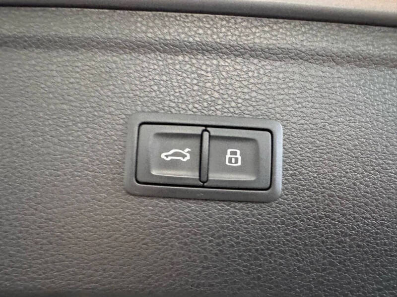 2018 Audi SQ5 3.0T quattro Prestige