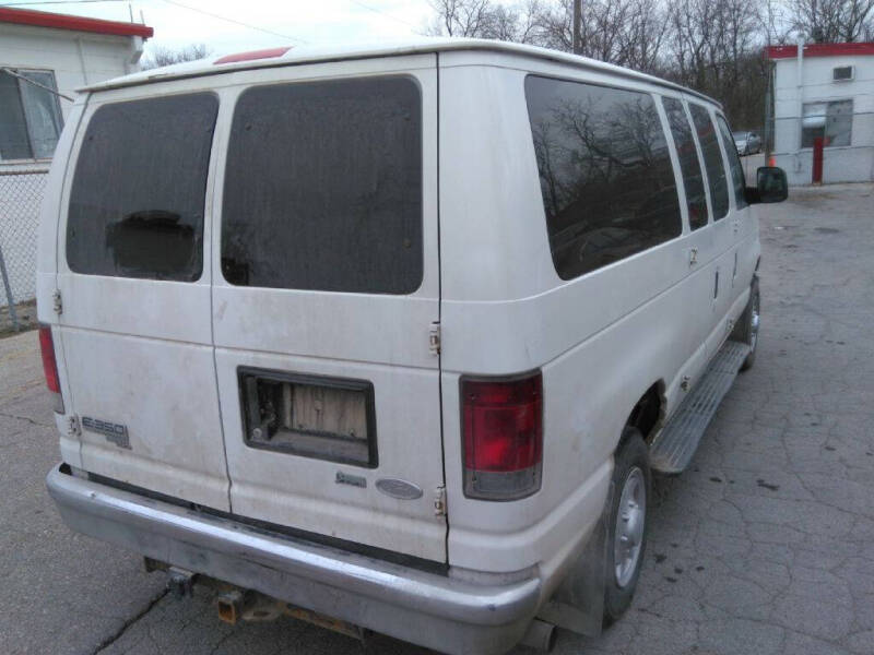 2012 Ford E-Series