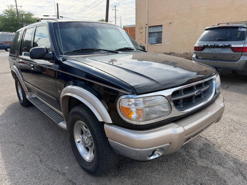 2000 Ford Explorer Eddie Bauer