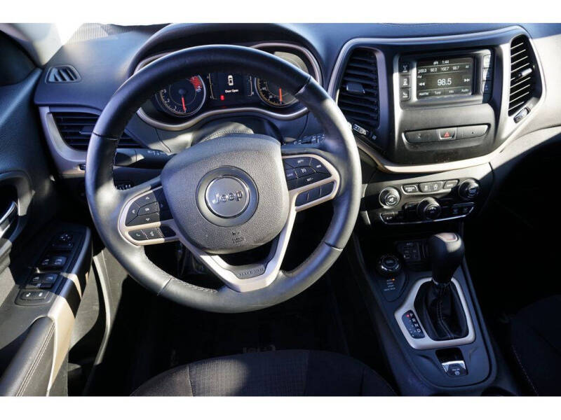 2017 Jeep Cherokee Latitude