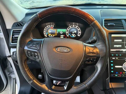 2016 Ford Explorer Platinum