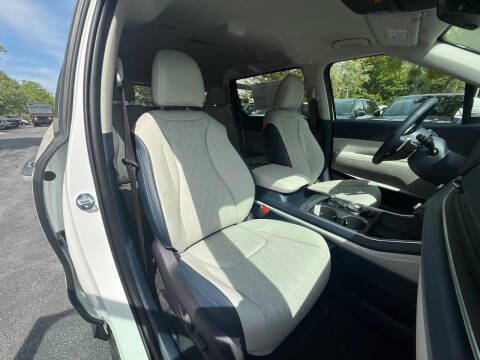 2025 Kia Carnival Hybrid EX