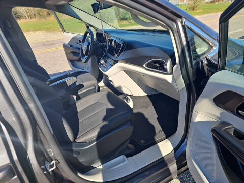 2017 Chrysler Pacifica Touring