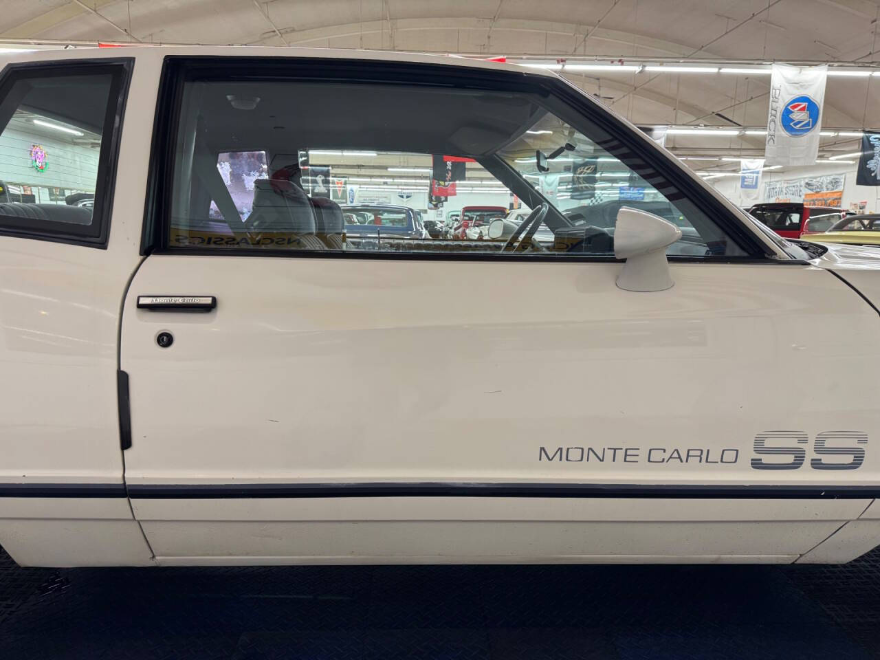 1984 Chevrolet Monte Carlo 26