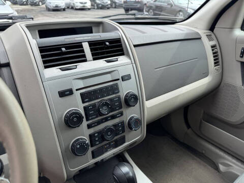 2010 Ford Escape XLT