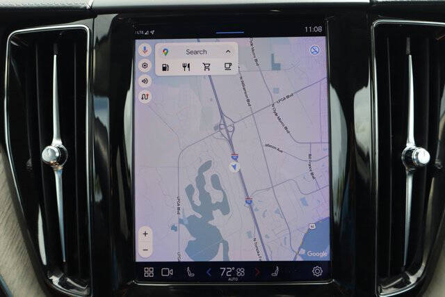 2022 Volvo XC60 B5 Inscription