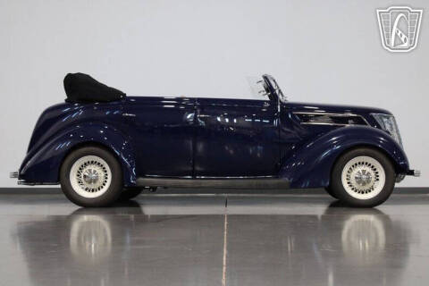 1937 Ford Phaeton