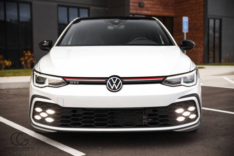 2023 Volkswagen Golf GTI 40th Anniversary Edition