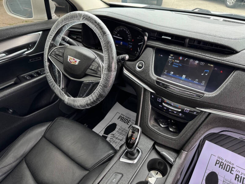 2018 Cadillac XT5 Luxury