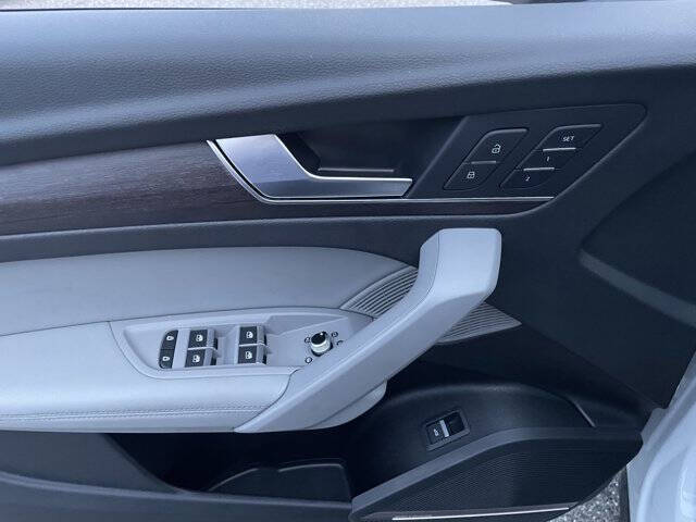 2022 Audi Q5 quattro S line Prestige 45 TFSI