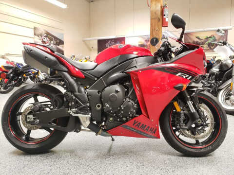 2014 Yamaha YZF-R1