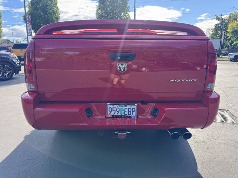 2005 Dodge Ram 1500 SRT-10