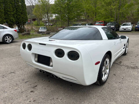 2004 Chevrolet Corvette