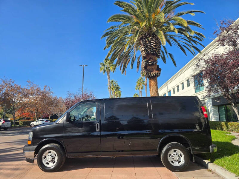2017 Chevrolet Express 2500