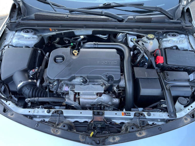 2021 Chevrolet Malibu LS