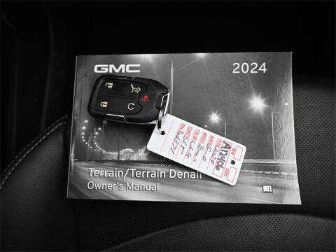 2024 GMC Terrain SLT