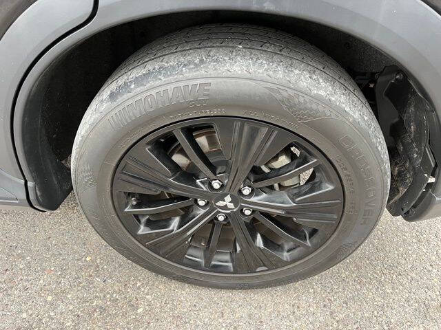 2019 Mitsubishi Eclipse Cross LE