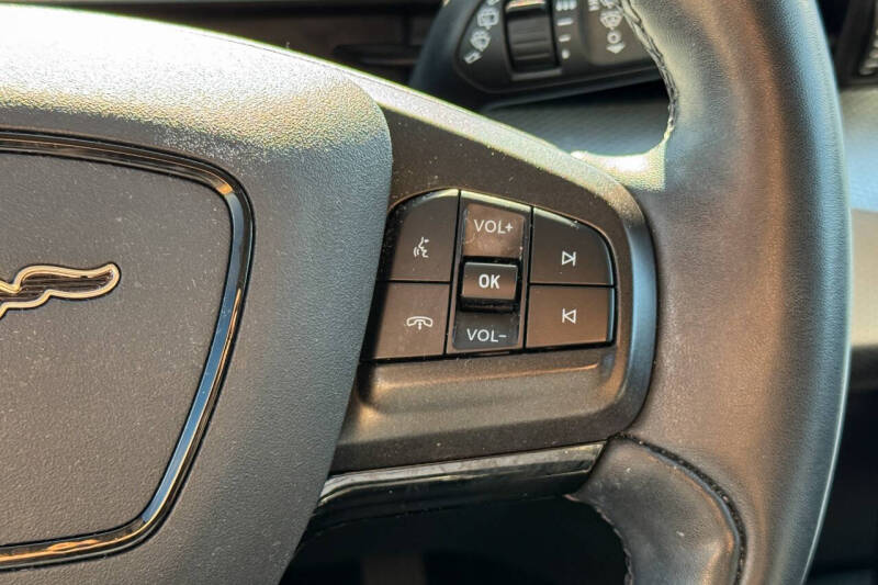 2021 Ford Mustang Mach-E Select