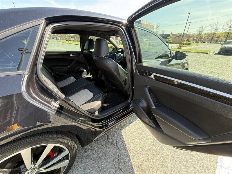 2018 Volkswagen Passat V6 GT