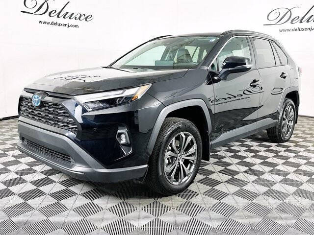 2024 Toyota RAV4 Hybrid XLE Premium