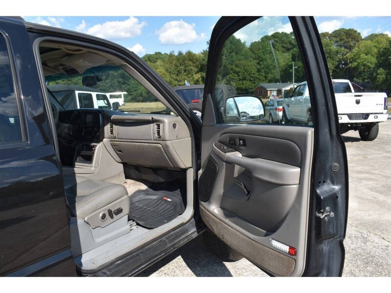 2003 GMC Yukon Denali