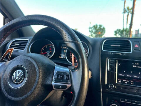 2013 Volkswagen GTI Wolfsburg Edition