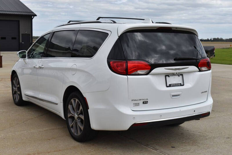 2020 Chrysler Pacifica Limited