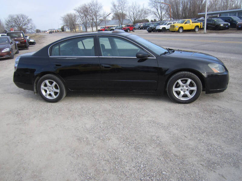 2006 Nissan Altima for sale at BRETT SPAULDING SALES in Onawa IA