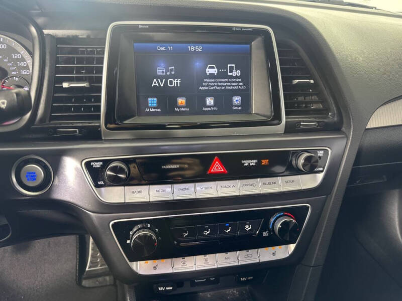 2018 Hyundai Sonata Sport