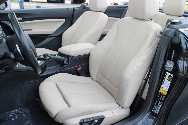 2020 BMW 2 Series 230i xDrive