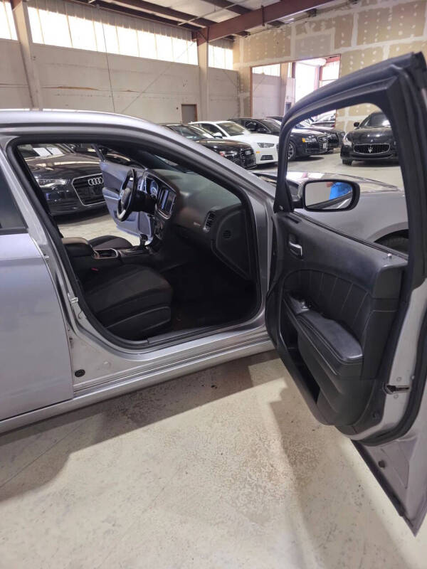 2016 Dodge Charger SXT